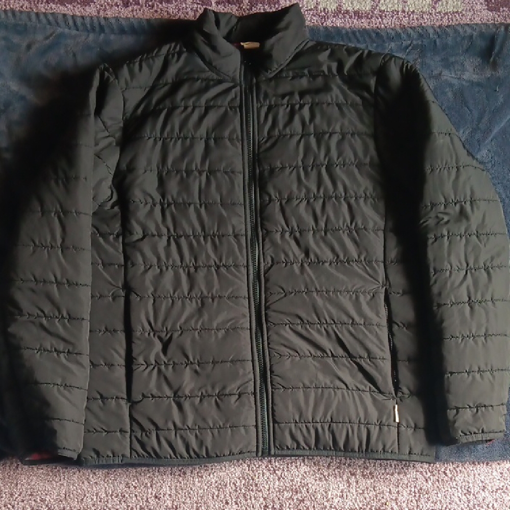 Men's Classic Black Puffer Jacket